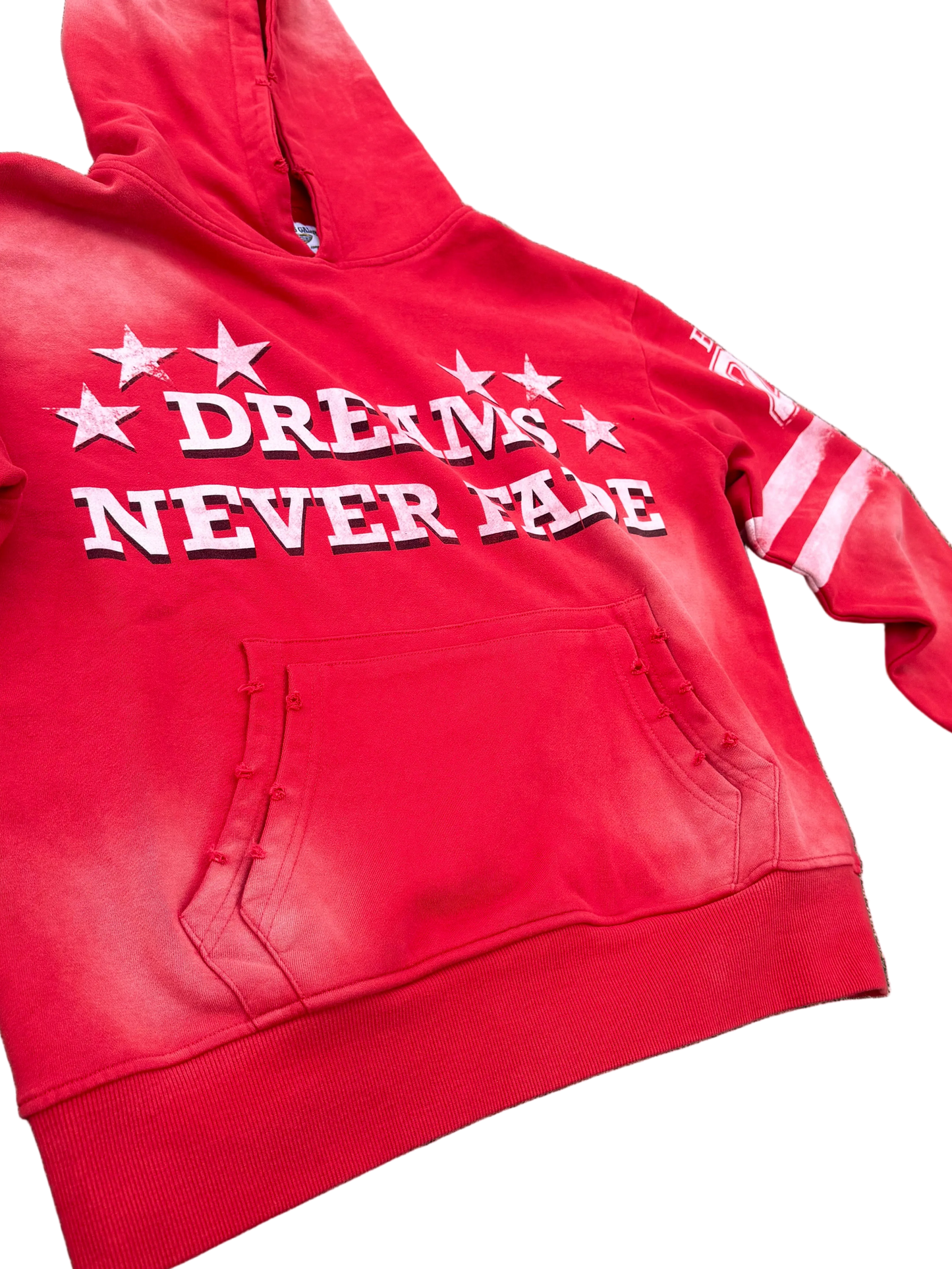 "NEVER FADE" HOODIE